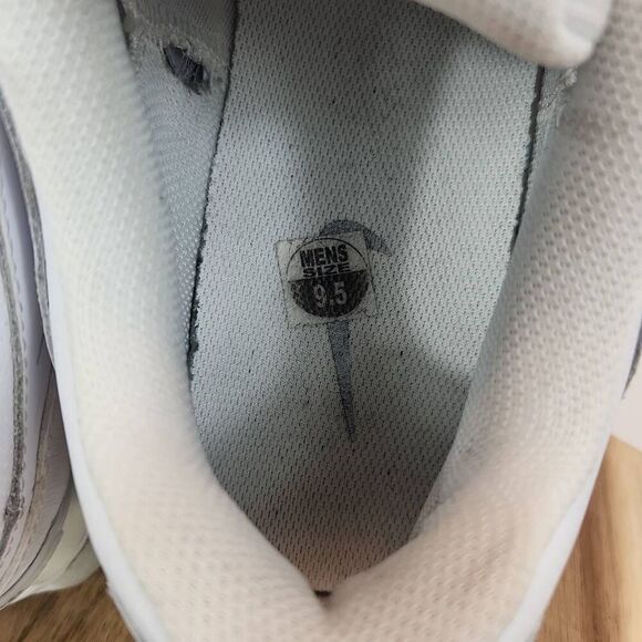 Nike Men's Reax 8 TR Training Shoes Pure Platinum Size 9.5 - Picture 10 of 11